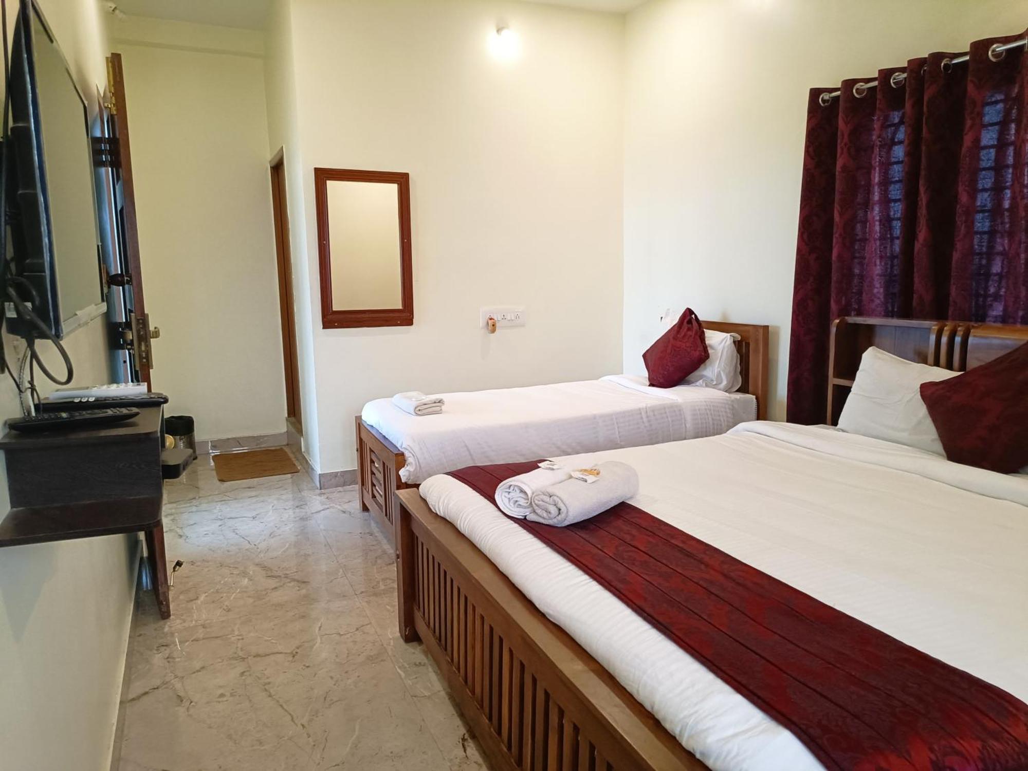 Bairava Bliss Inn Rāmeswaram Екстериор снимка